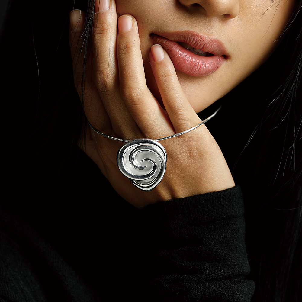 Classic Gold Chain Necklace - 2